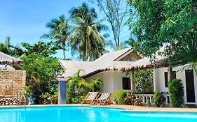 Phuwadee Resort&Spa